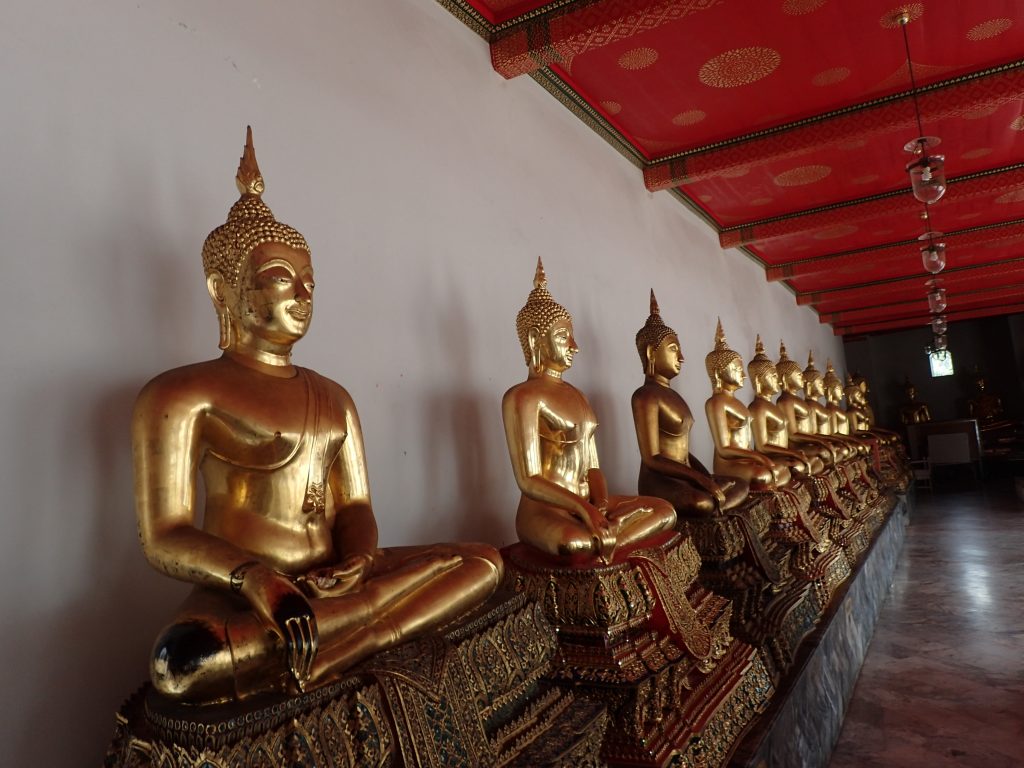 Wat Pho in Bangkok Temple of Reclining Buddha